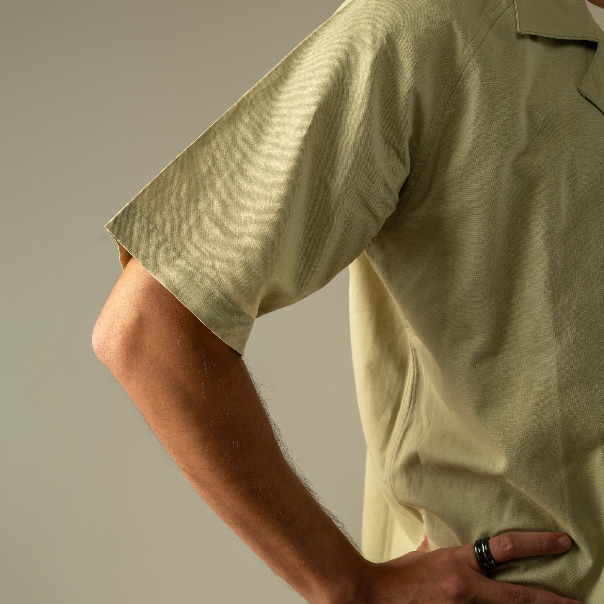 Aven Loose Fit Raglan Shirt